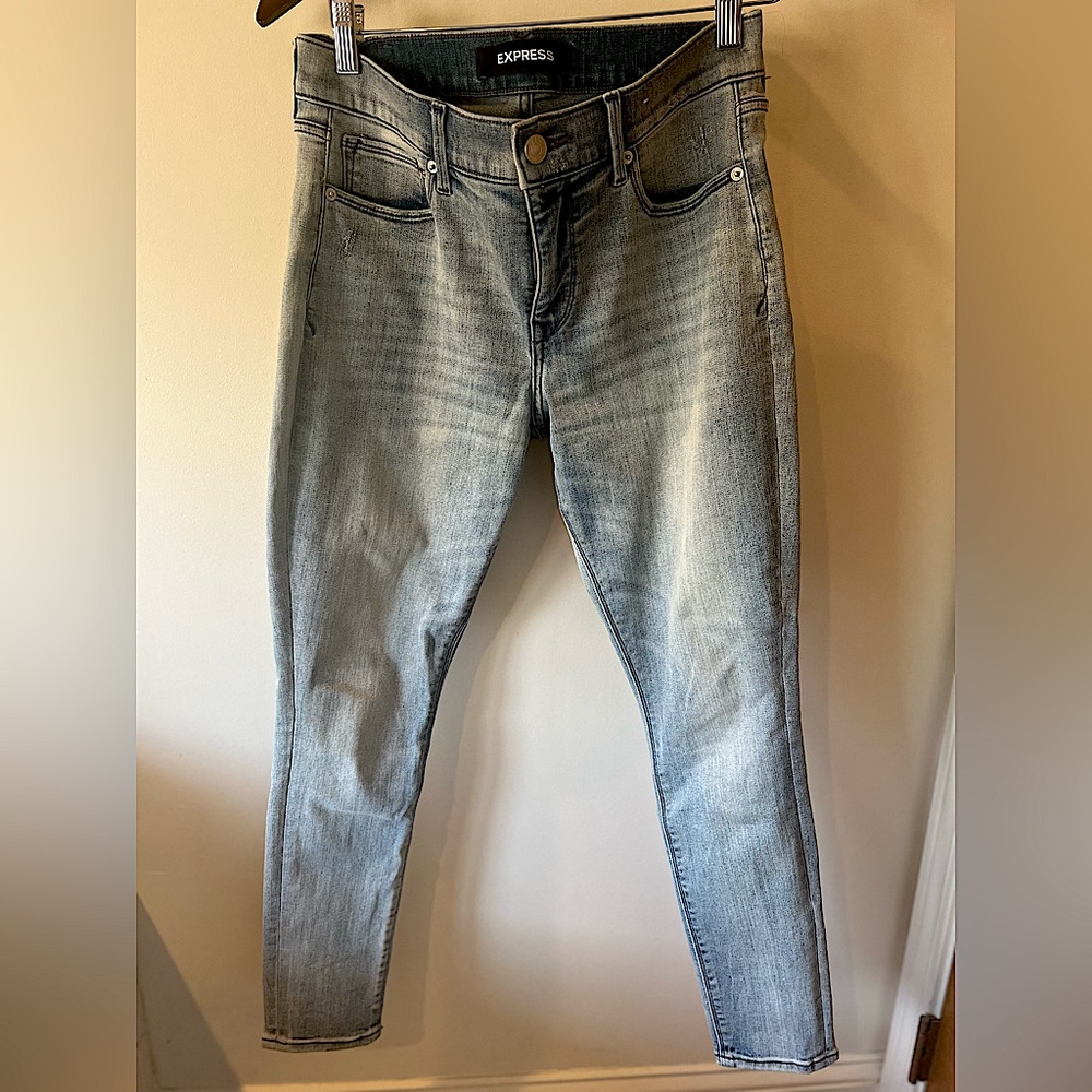 Express Jeans curvy short light wash